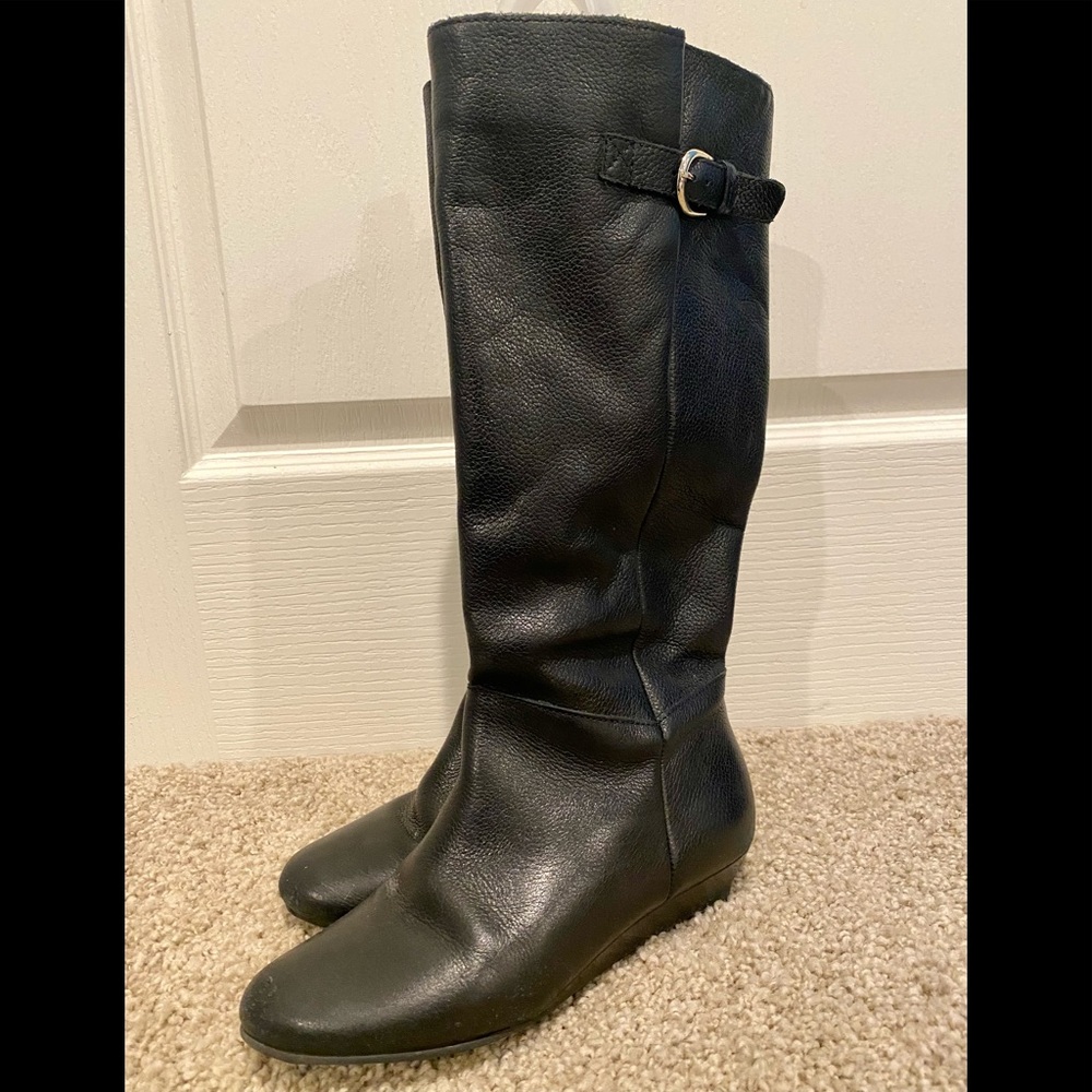 Steven Steve Madden INTYCE Black Leather Size 7. Gently worn, new soles & heels